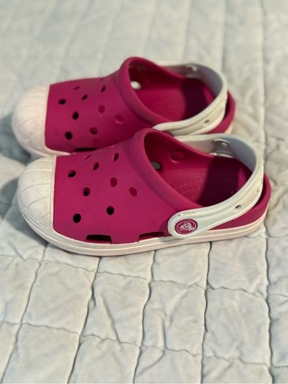 CROCS Kids pink Clog with White Heel Strap